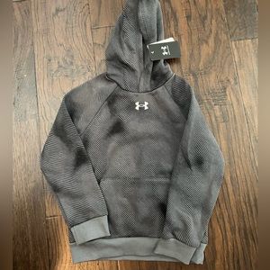 New with tags! Under Armour hooded sweatshirt. YSM